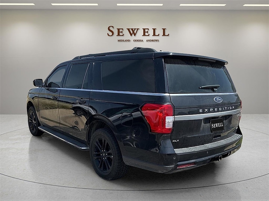 Used 2022 Ford Expedition Max XLT SUV