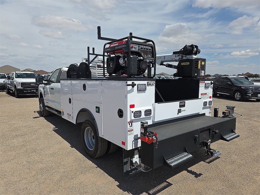 New 2025 Ford F-350SD XL Chassis