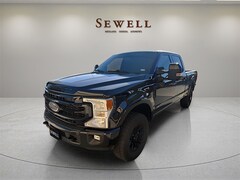 2022 Ford F-250SD Lariat Truck