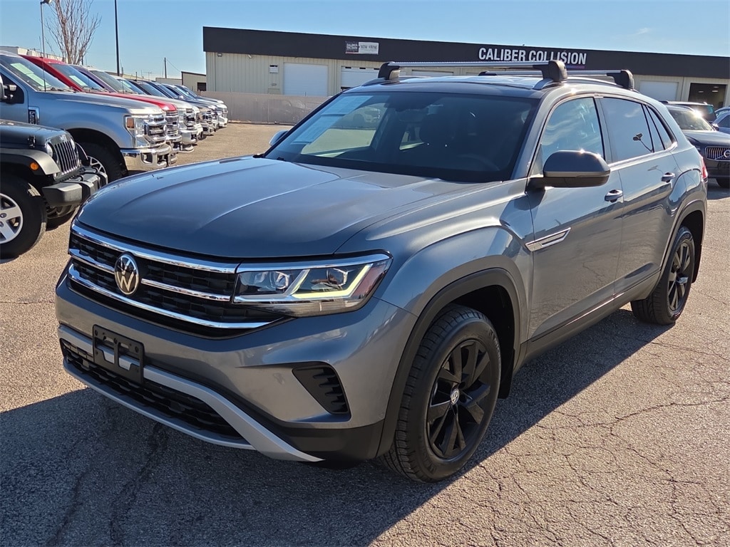 2021 Volkswagen Atlas Cross Sport S's photo