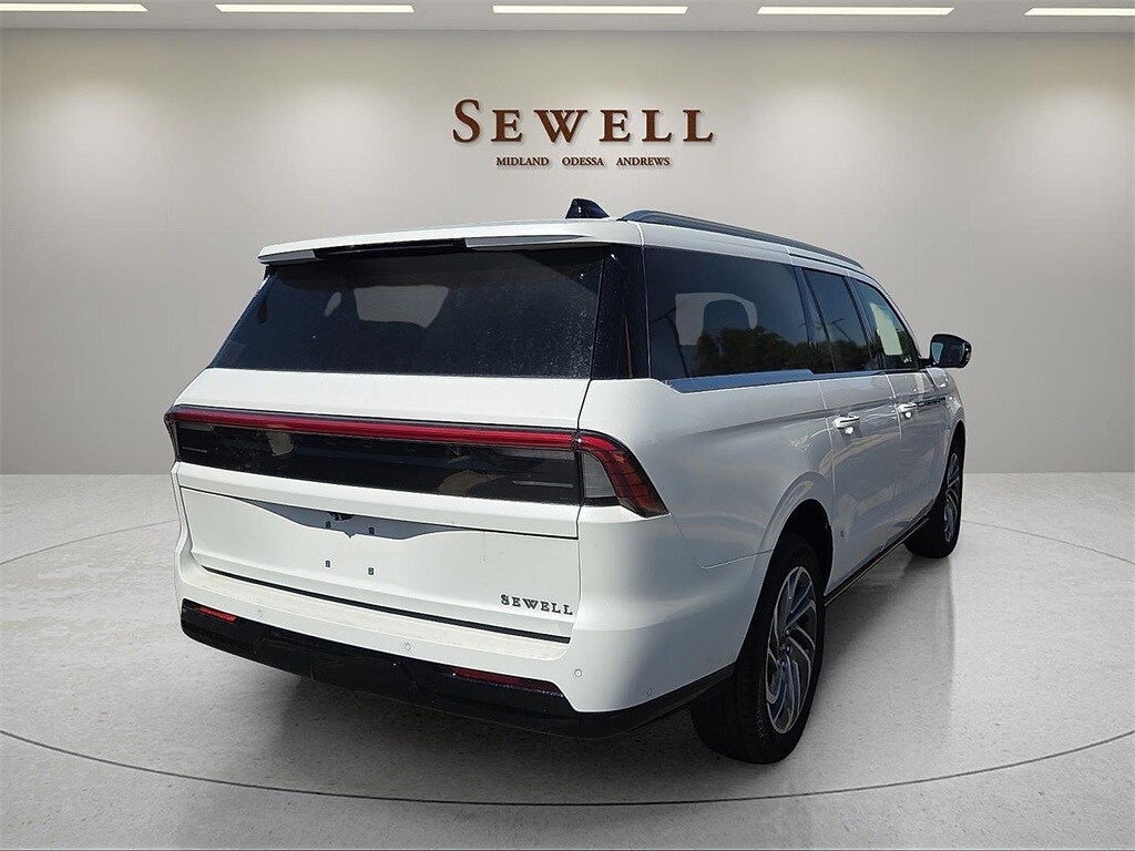New 2025 Lincoln Navigator L Reserve SUV