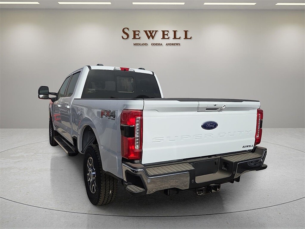 New 2026 Ford F-250SD Lariat Truck