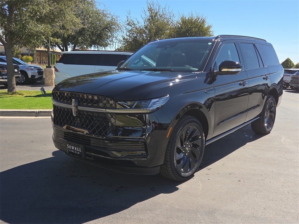 2025 Lincoln Navigator Reserve's photo