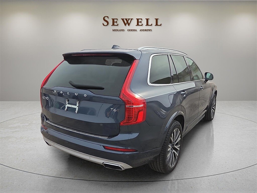 Used 2021 Volvo XC90 T6 Momentum SUV