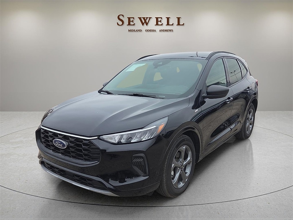 2023 Ford Escape ST-Line's photo