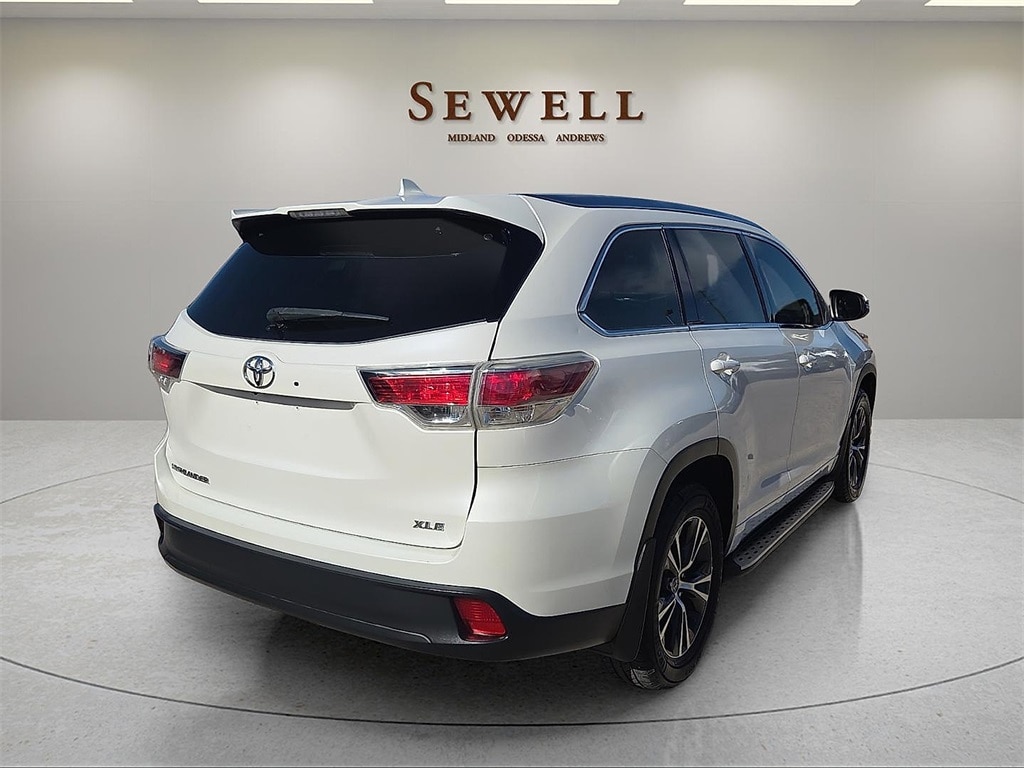 Used 2016 Toyota Highlander XLE V6 SUV