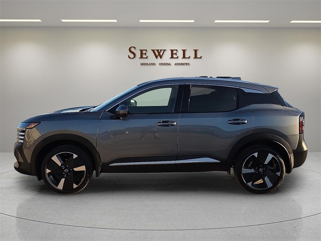 Used 2025 Nissan Kicks SR SUV