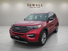2024 Ford Explorer XLT SUV