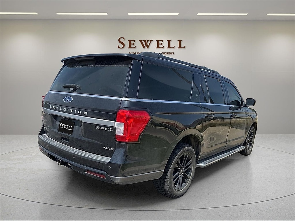 Used 2022 Ford Expedition Max XLT SUV