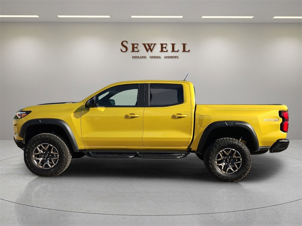 Used 2024 Chevrolet Colorado ZR2 with VIN 1GCPTFEK6R1125627 for sale in Odessa, TX