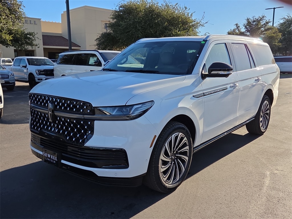 2025 Lincoln Navigator Black Label L's photo