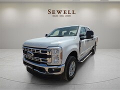 2025 Ford F-250SD XLT Truck