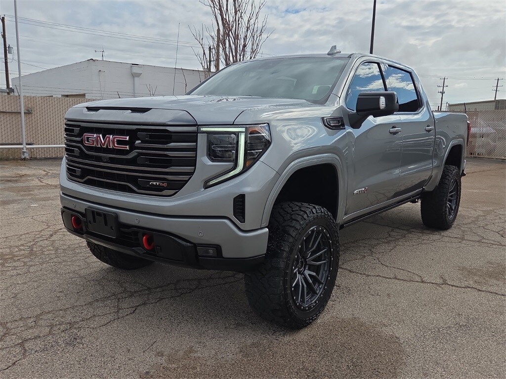 2024 GMC Sierra Work Truck's photo