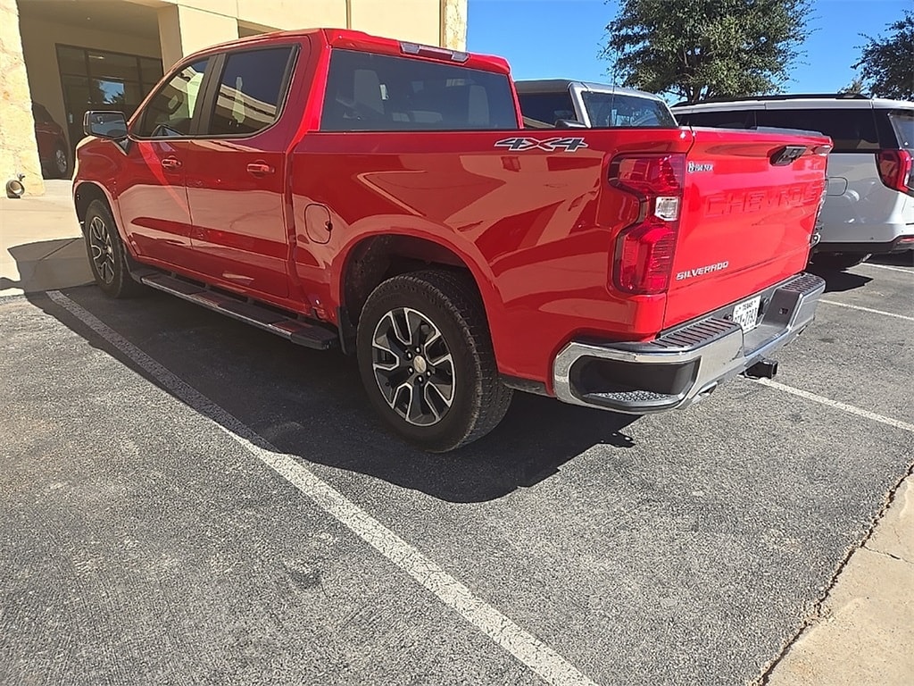 Used 2022 Chevrolet Silverado 1500 LT Truck