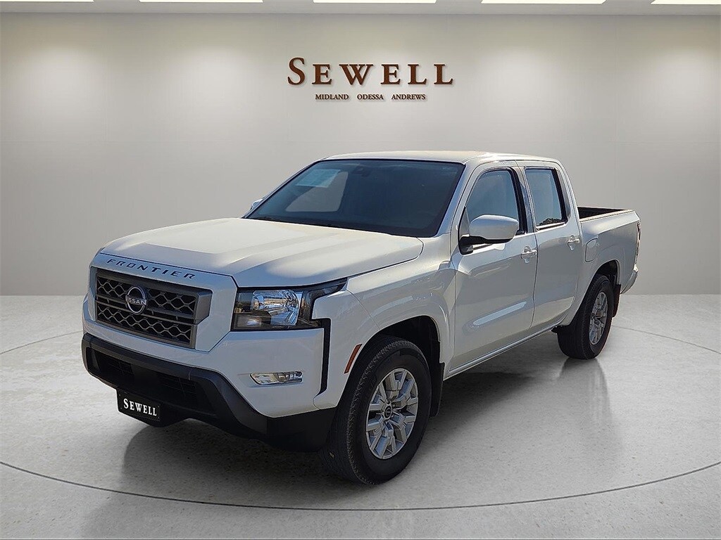 2024 Nissan Frontier SV's photo