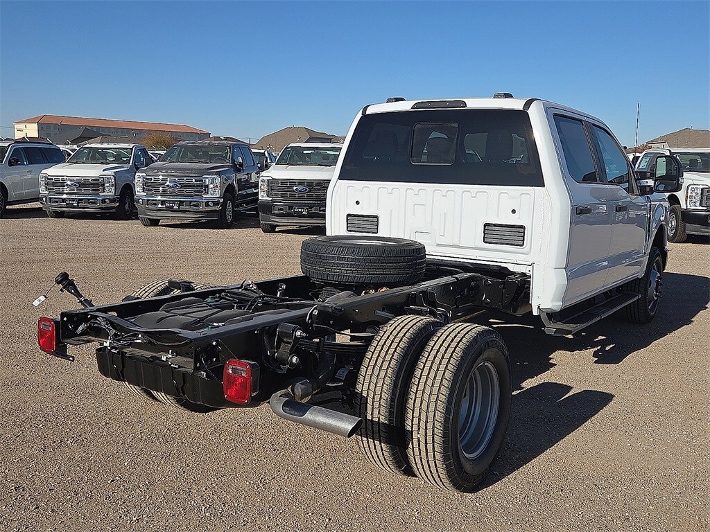New 2026 Ford F-350SD XL Chassis