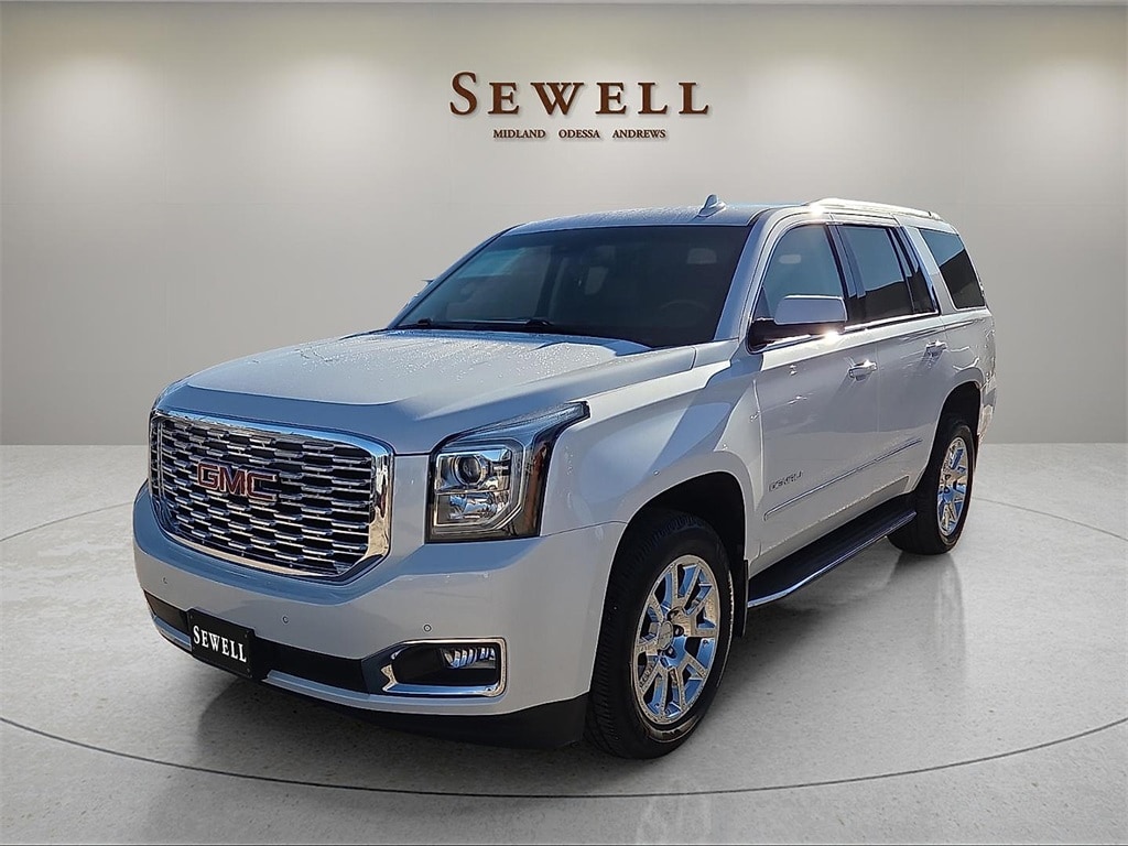 2019 GMC Yukon Denali's photo