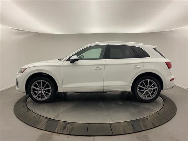 Used 2024 Audi SQ5 Premium with VIN WA1A4AFY6R2083649 for sale in Sewickley, PA