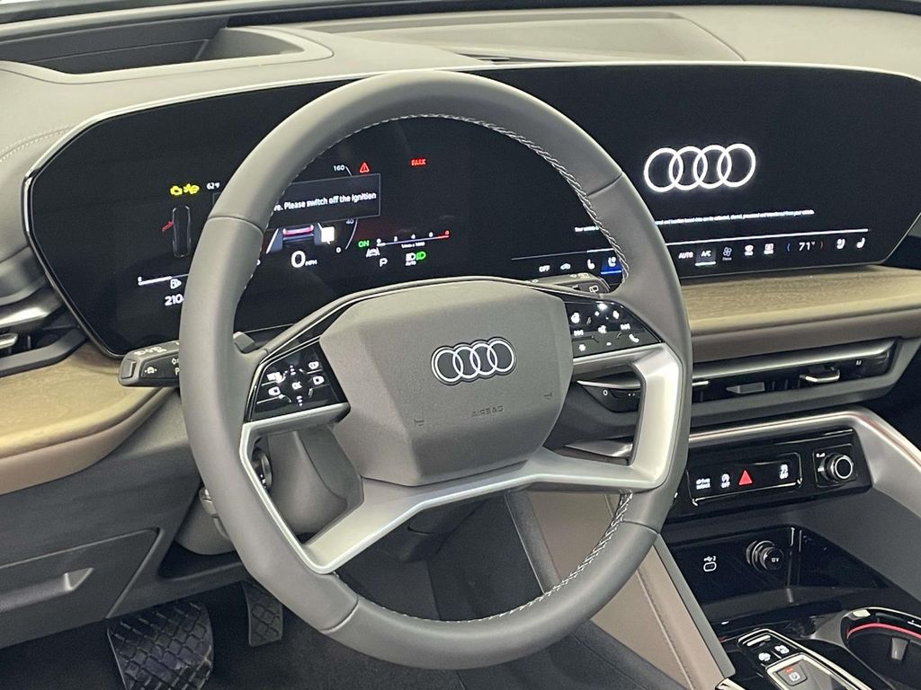 2025 Audi Q5 2.0T Premium Plus photo 4