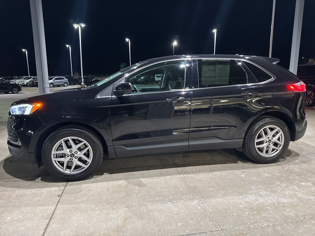 Used 2024 Ford Edge SEL SUV