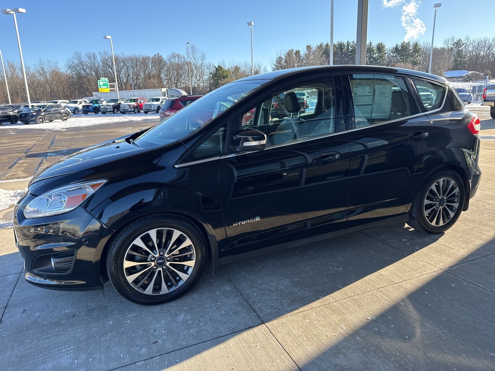 2018 Ford C-Max Hybrid Titanium photo 3
