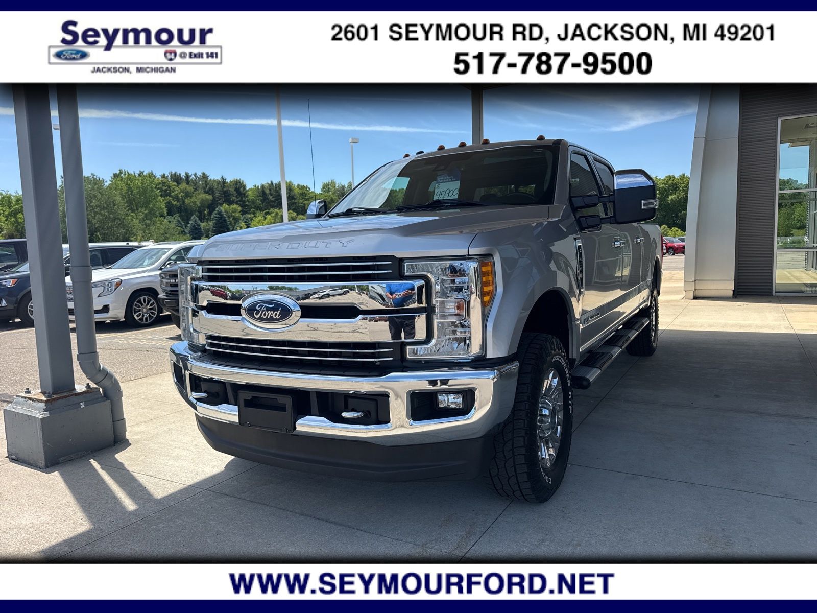 2017 Ford F-250 Lariat 4x4 Crew Cab 8' Box's photo