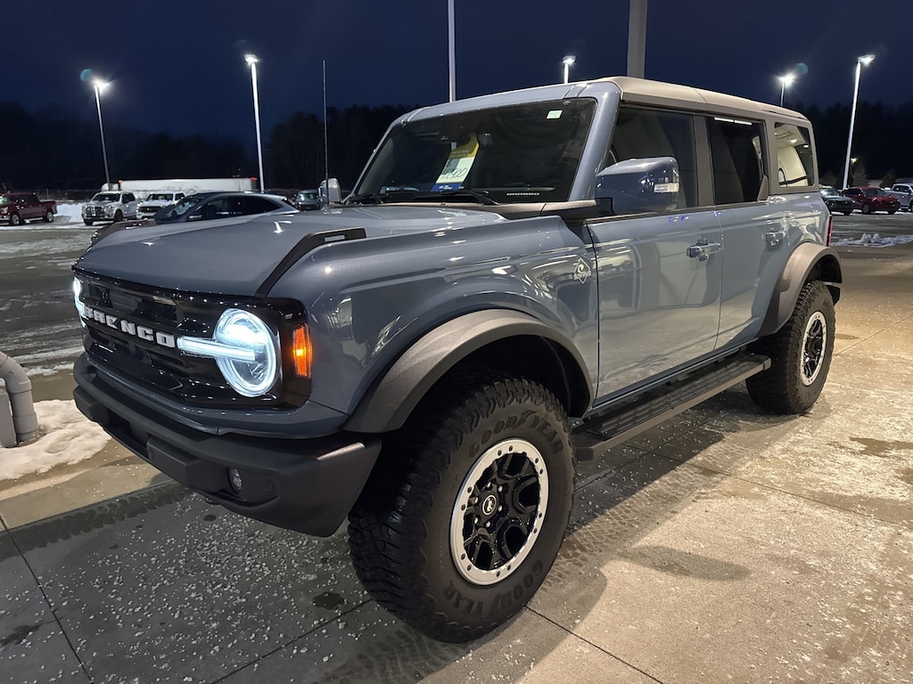 Used 2024 Ford Bronco Outer Banks SUV