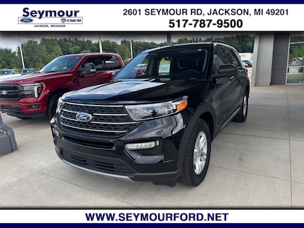 2023 Ford Explorer XLT SUV