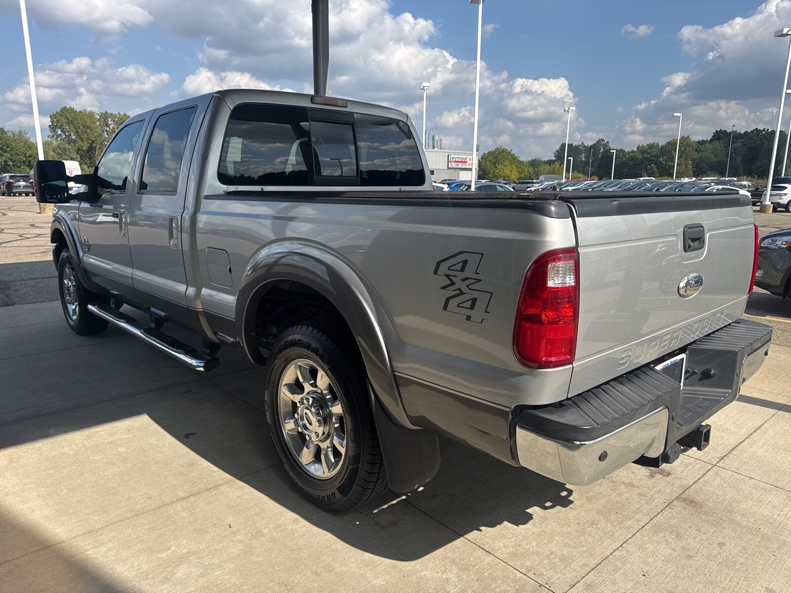 2011 Ford F-250 photo 2