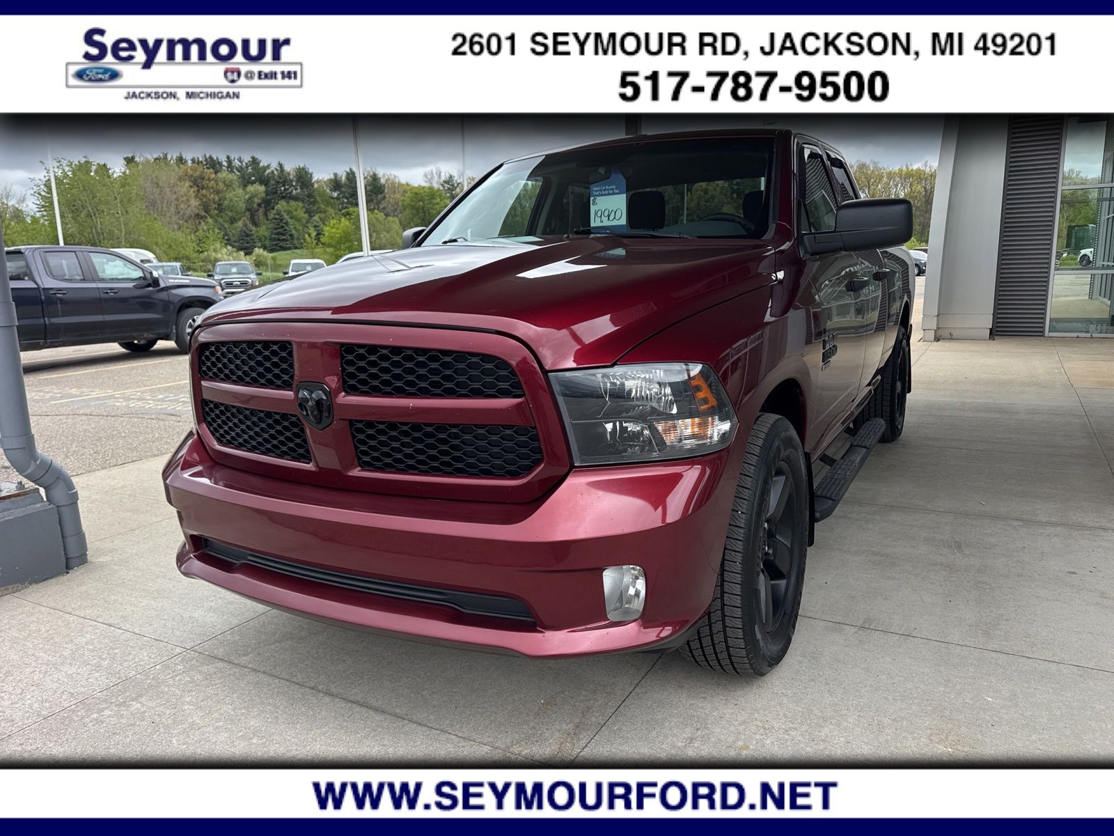 2019 RAM 1500 Classic Express 4x4 Quad Cab 6'4's photo