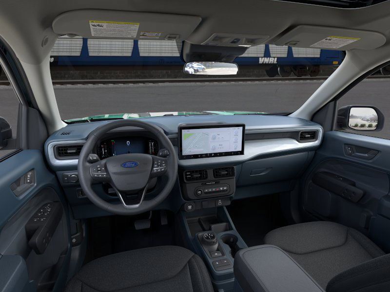 2025 Ford Maverick XLT - Photo 9