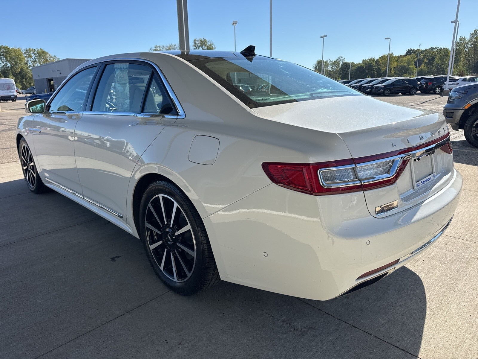 2020 Lincoln Continental Reserve photo 4