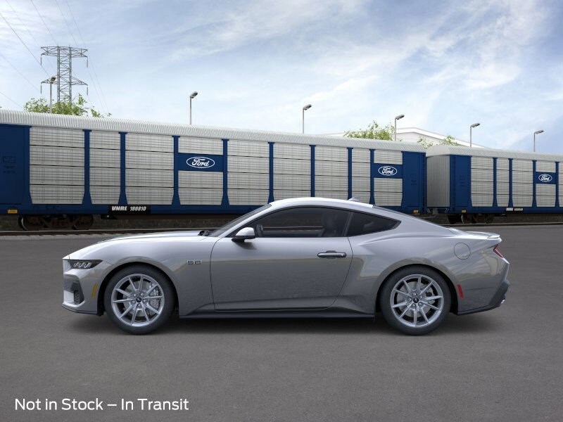 2025 Ford Mustang GT photo 2
