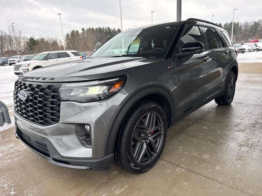 Certified 2025 Ford Explorer ST-Line SUV