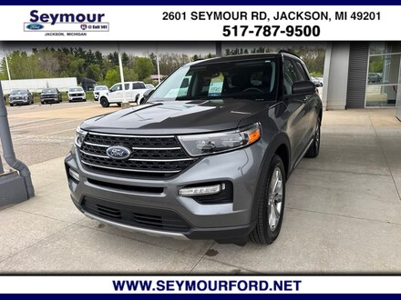 2023 Ford Explorer XLT SUV