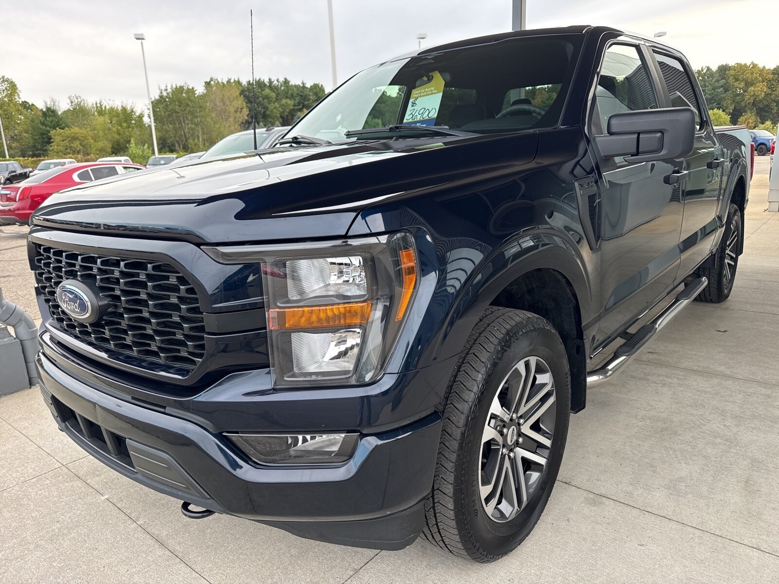 2023 Ford F-150 XL photo 2