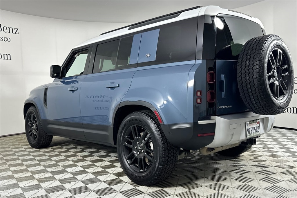 2021 Land Rover Defender 110 S photo 5