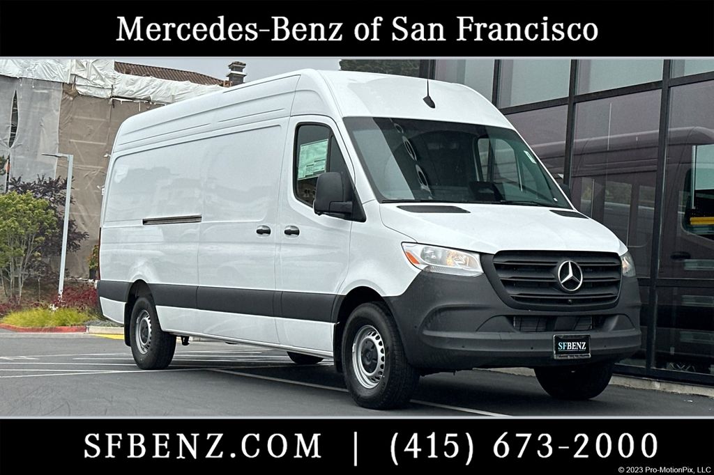 2026 Mercedes-Benz Sprinter 2500 170 WB High Roof's photo