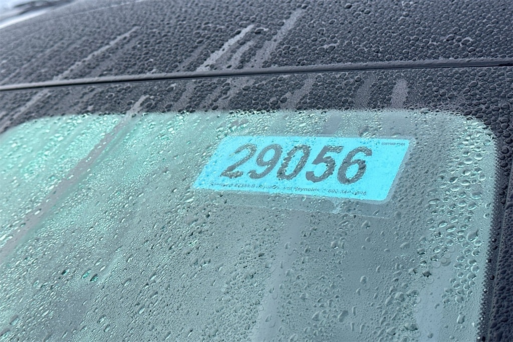 2022 Mercedes-Benz E-Class E 350 photo 3