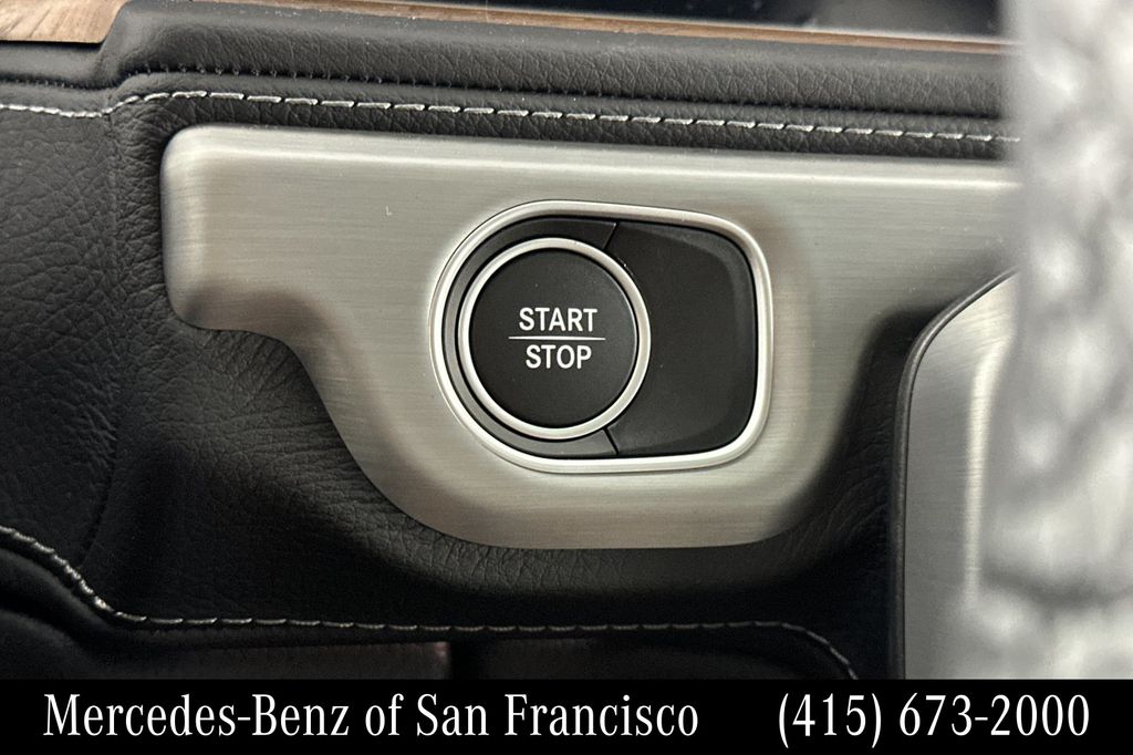 2025 Mercedes-Benz G-Class G580 - Photo 21