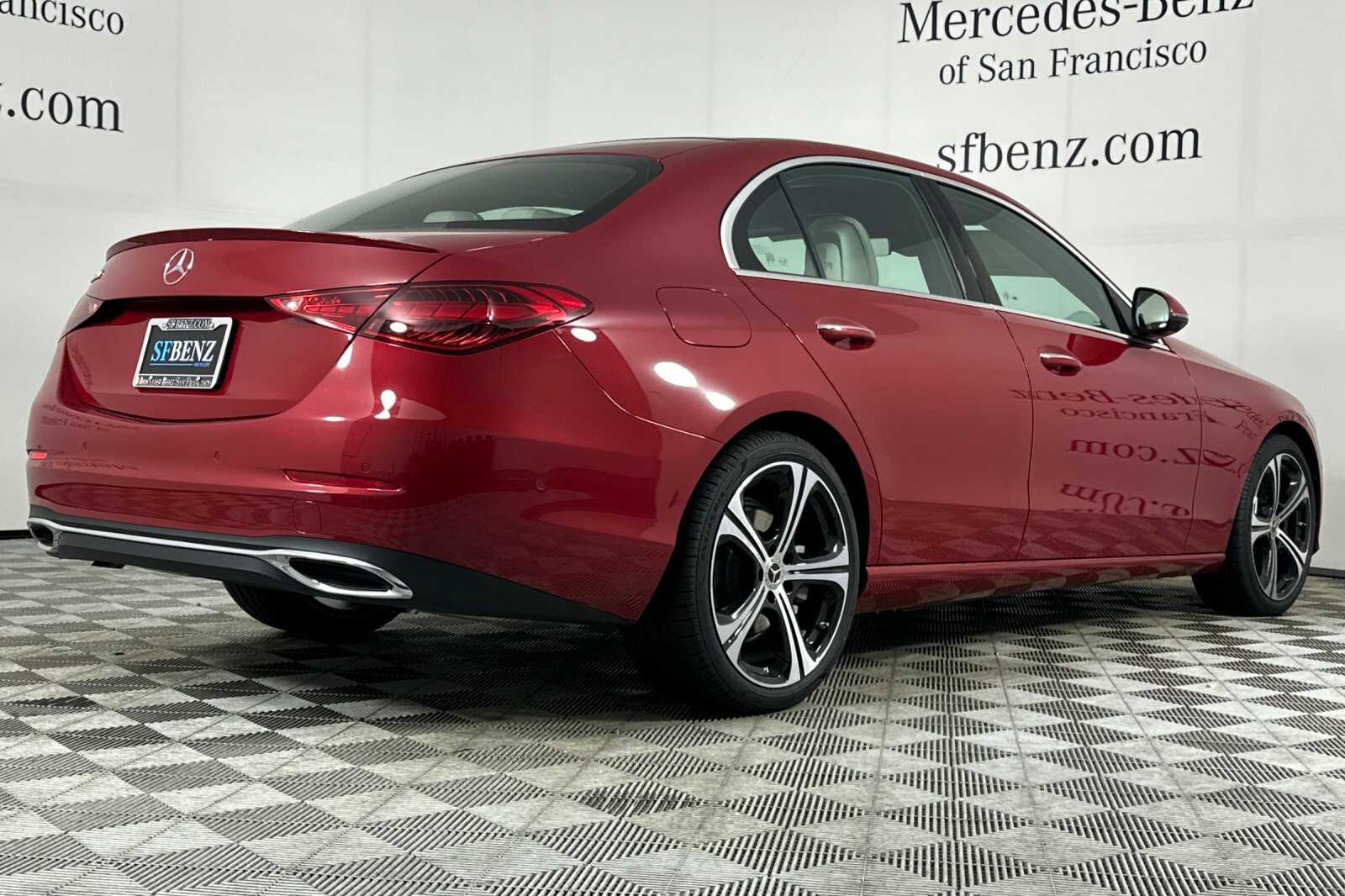 2025 Mercedes Benz C 300 Sedan photo 4