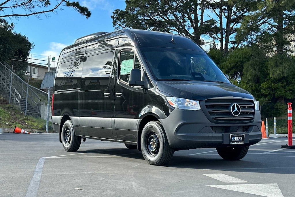 New 2025 Mercedes-Benz Sprinter 2500 Standard Roof 4-Cyl Diesel HO Van Passenger Van