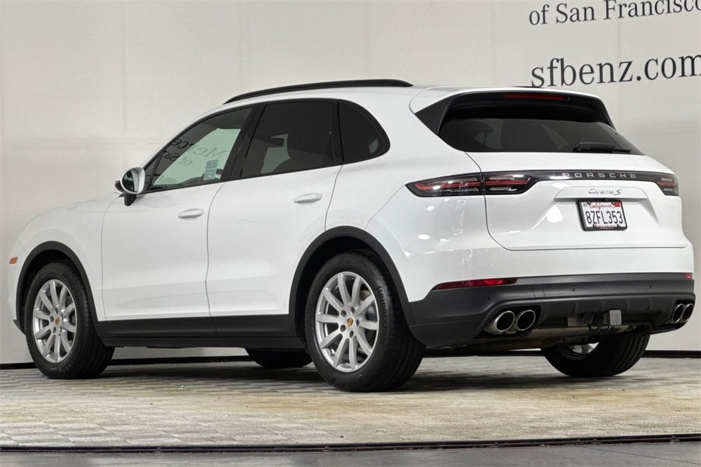 2020 Porsche Cayenne S photo 5