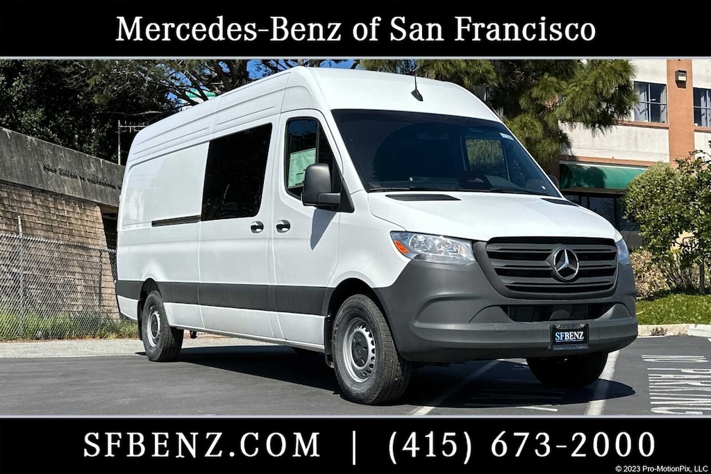 New 2025 Mercedes-Benz Sprinter 2500 High Roof 4-Cyl Diesel HO Van Crew Van