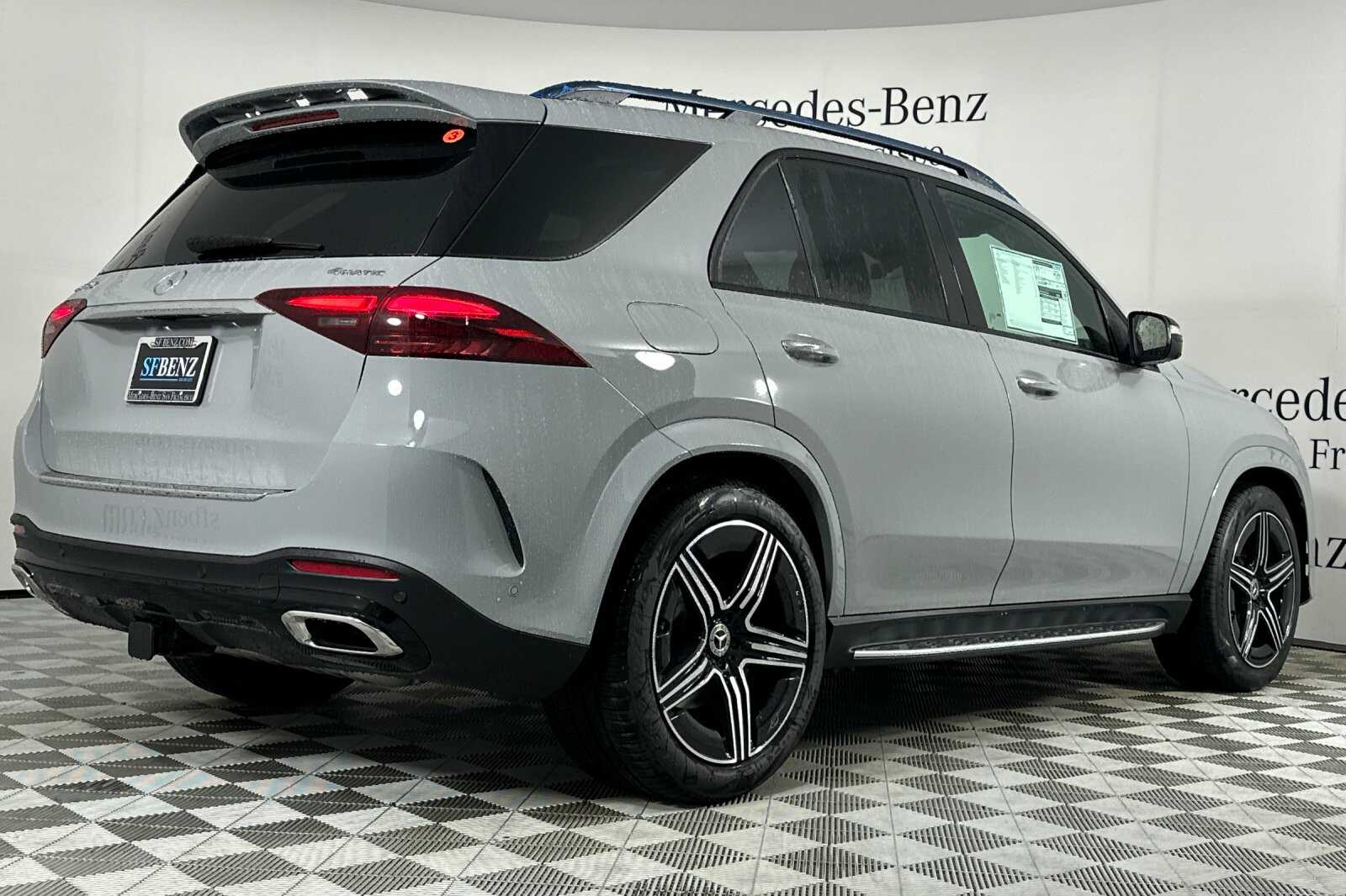 2026 Mercedes Benz GLE 450 4MATIC photo 4