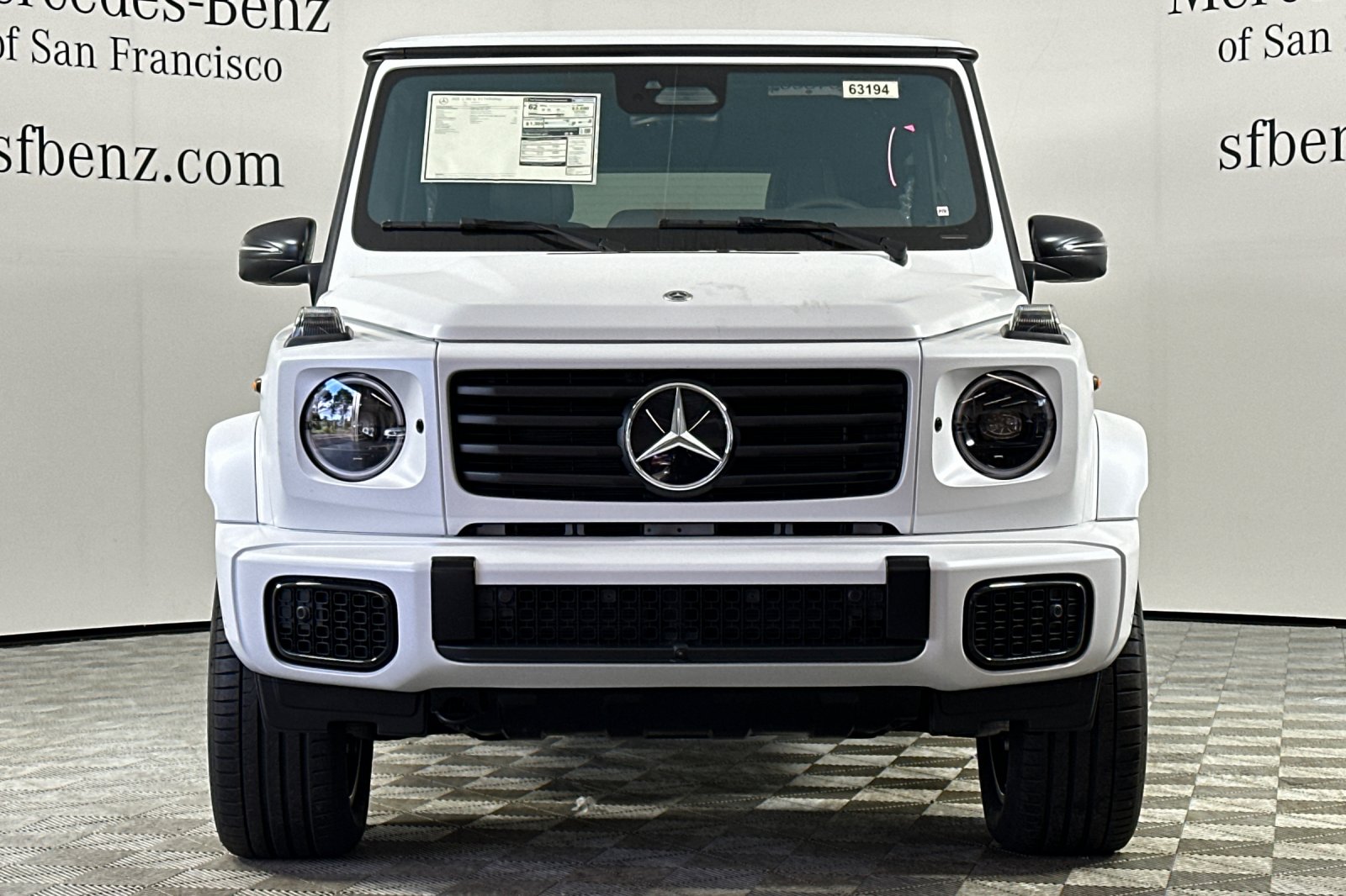 2025 Mercedes Benz G photo 2