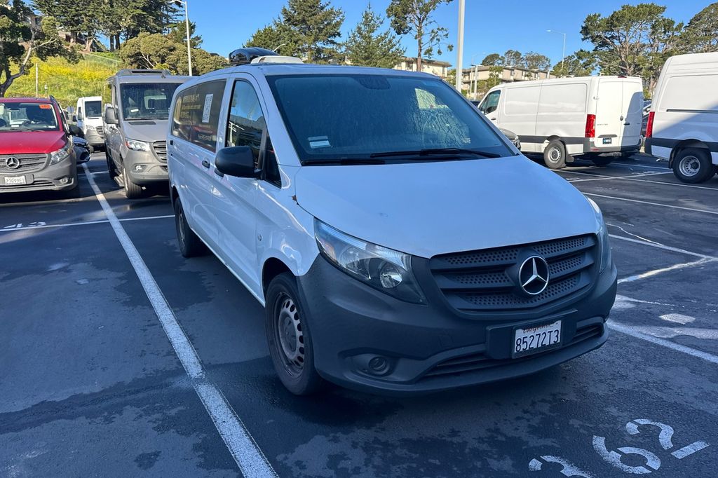 2022 Mercedes-Benz Metris Cargo photo 2