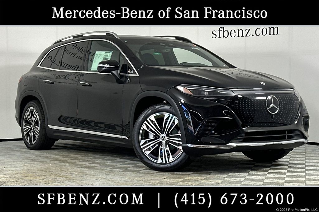 2026 Mercedes-Benz EQS SUV EQS 400 4MATIC's photo