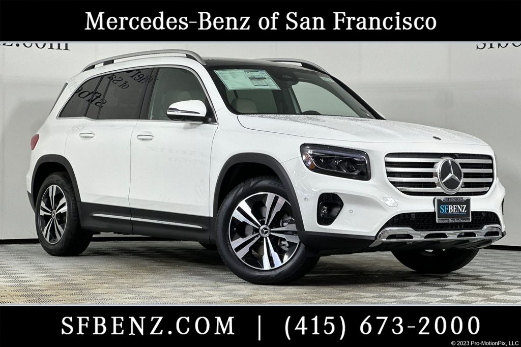 2026 Mercedes-Benz GLB GLB 250 4MATIC's photo