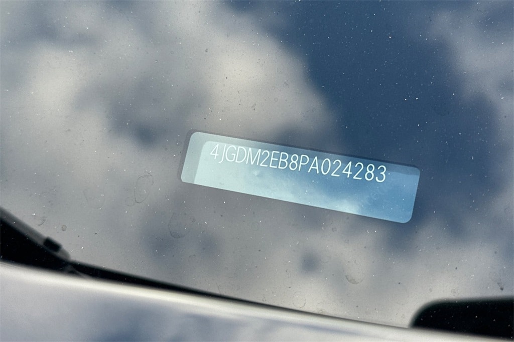 2023 Mercedes-Benz EQS 450 photo 3